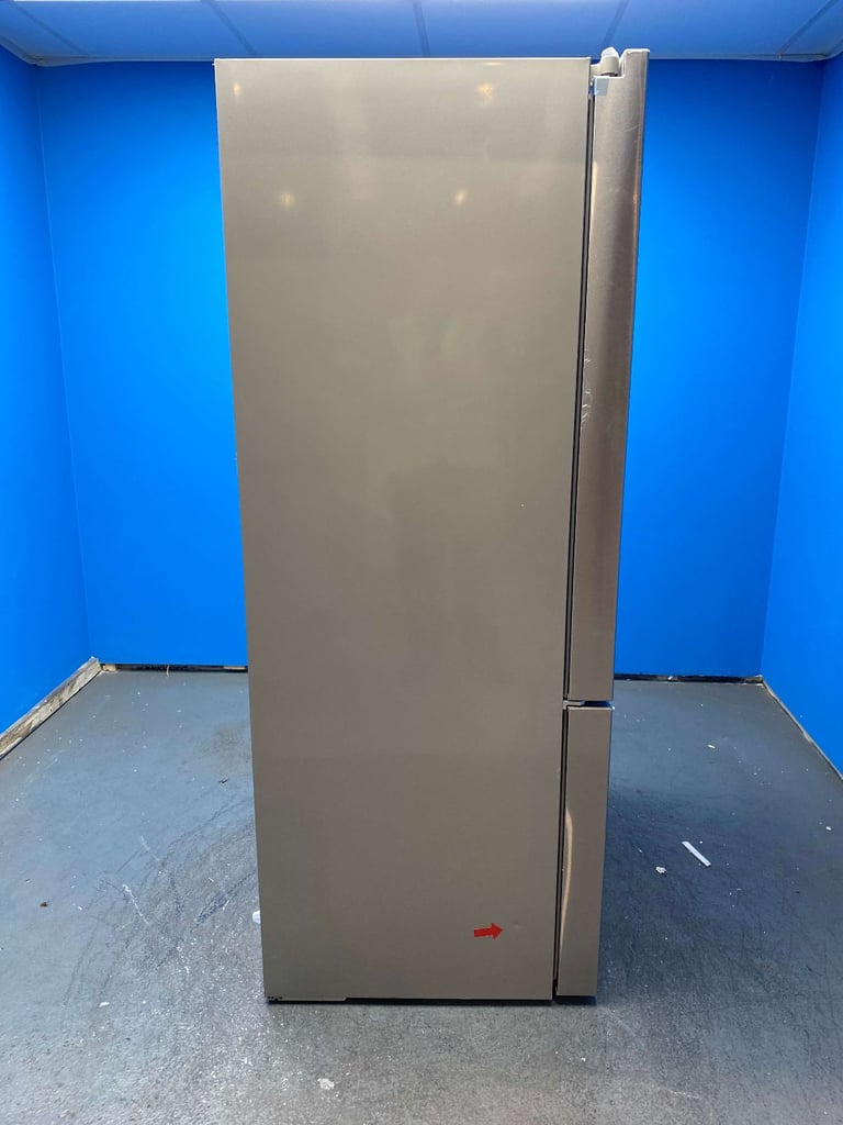 Bosch KFF96PIEP Series 8 French Door American Fridge Freezer