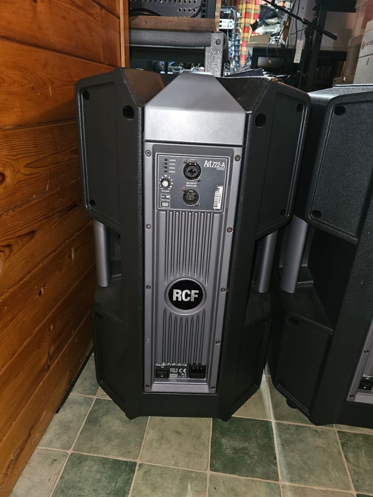 RCF ART 722-a ACTIVE SPEAKERS