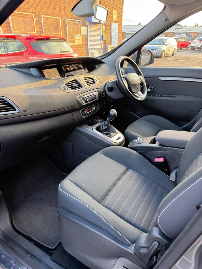 2015 Renault Scenic 1.5 dCi Limited Nav Euro 6 (s/s) 5dr MPV Diesel Manual