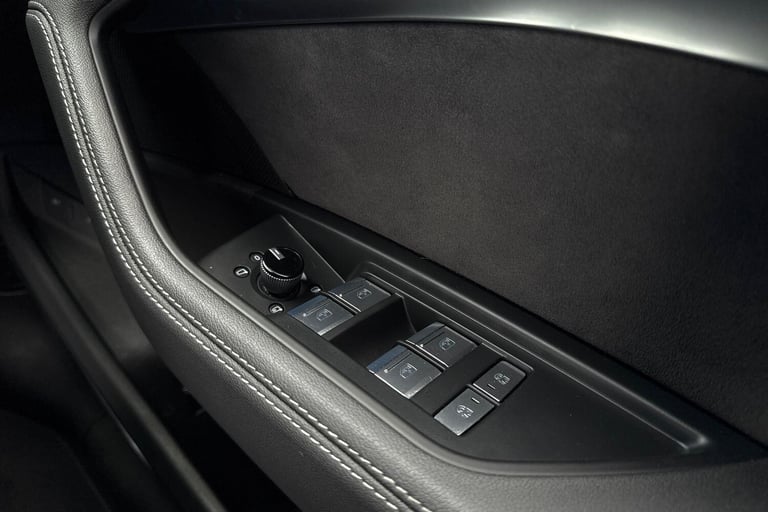 2022 Audi e-tron 50 Black Edition Sportback 5dr Electric Auto quattro 71.2kWh (11kW Charger) ESTA...