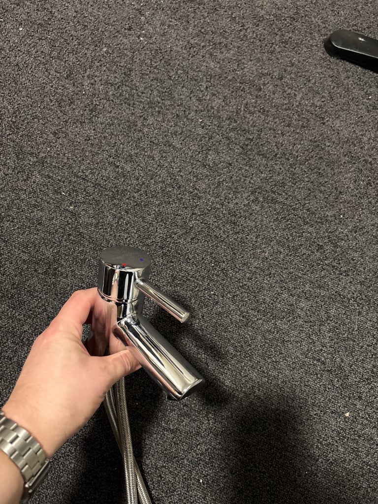 image for Chrome mixer taps. 