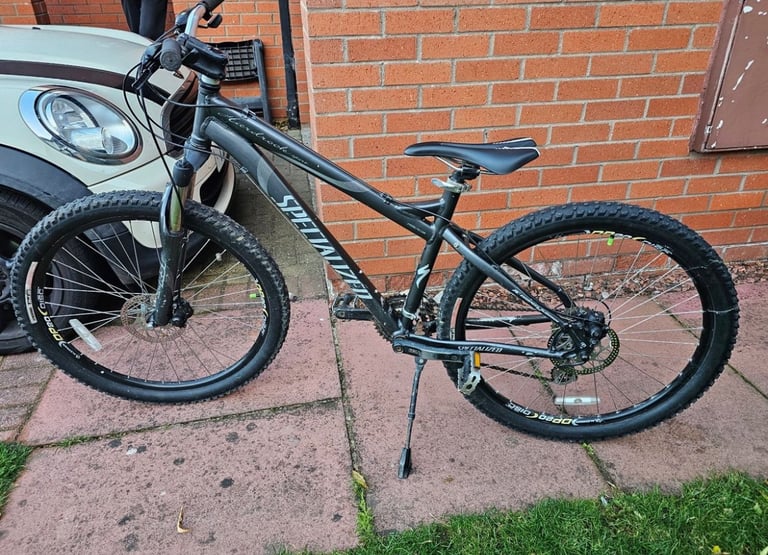 Specialized gents bike 