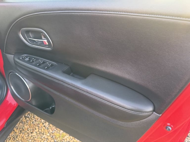 2018 Honda HR-V 1.5 i-VTEC EX SUV EURO-6 FSH VERY WELL LOOKED AFTER CAR  HATCHBACK Petrol Manual