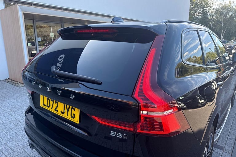 2022 Volvo XC60 2.0 B5 MHEV Plus SUV 5dr Petrol Hybrid Auto AWD Euro 6 (s/s) (250 ps) ESTATE Petr...