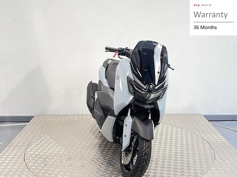 YAMAHA NMAX Tech MAX 125
