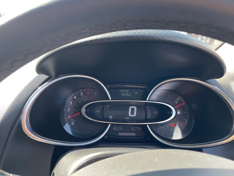 2018 Renault Clio 0.9 TCE 75 Iconic 5dr HATCHBACK Petrol Manual
