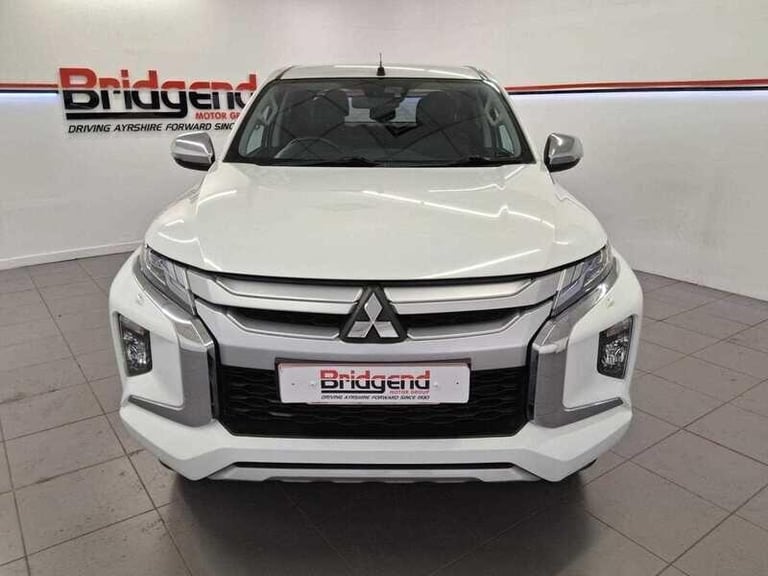2021 Mitsubishi L200 2.2 DI-D DC Barbarian Pickup Double Cab 4dr Diesel Manual 4WD Euro 6 (s/s) P...