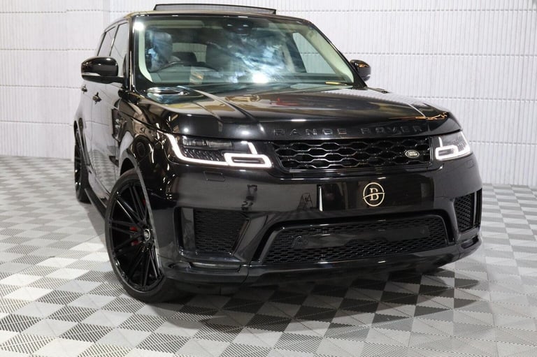 LAND ROVER RANGE ROVER SPORT 3.0 D300 MHEV HSE Silver Auto 4WD Euro 6 (s/s) 5dr