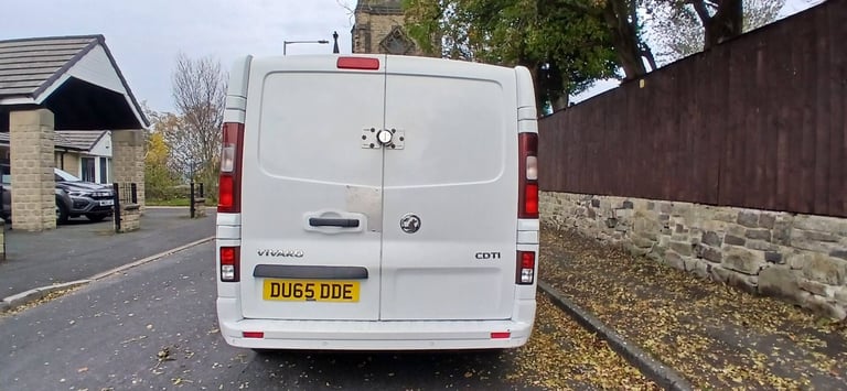 65 plate vivaro van 1.6 diesel bi turbo sportive cdti 115ps