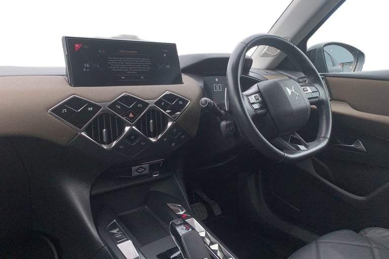 2019 DS Automobiles DS 3 1.2 PureTech 130 Prestige 5dr EAT8 MPV PETROL Automatic
