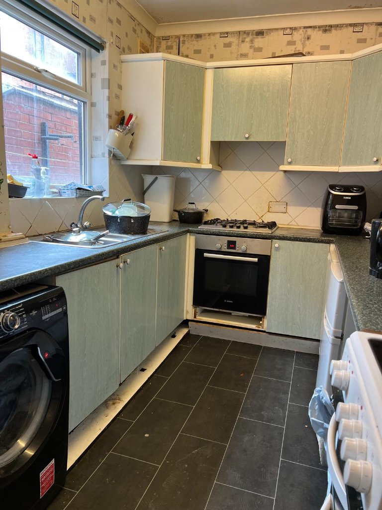 Room in Leicester (LE3 9FR) 