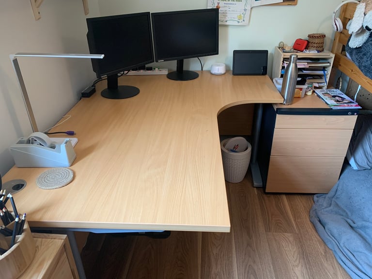 Desk and file cabinet 190cn x 119cm office furniture 