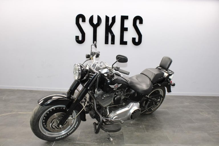 2010 Harley-Davidson FLSTFB Softail Fat Boy Special in Vivid Black