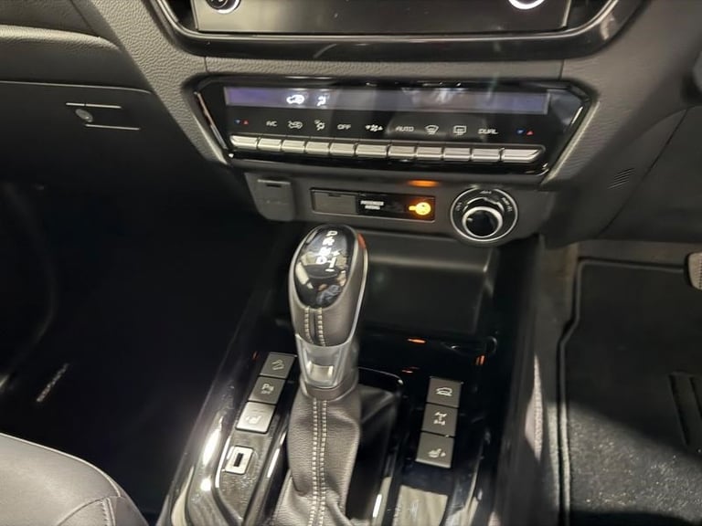 2025 Isuzu D-Max 1.9 V-Cross Double Cab 4x4 Auto Automatic Pick Up Diesel Automatic