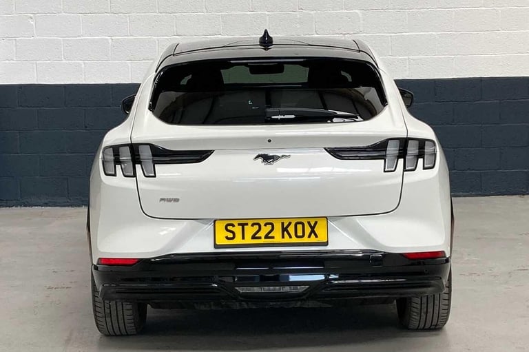 2022 Ford Mustang Mach-E Extended Range 91kWh AWD 5dr HATCHBACK Electric Automatic