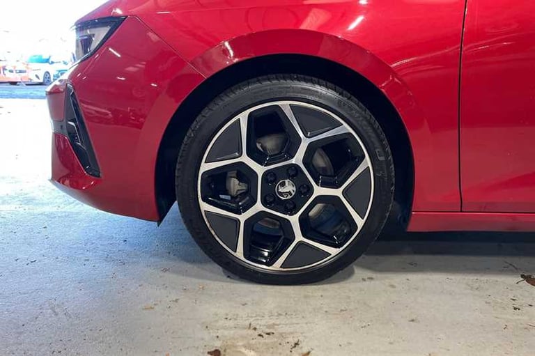 2024 Vauxhall Astra 1.2 Turbo Ultimate Sports Tourer 5dr Petrol Manual Euro 6 (s/s) (130 ps) Esta...