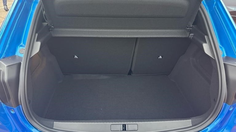 2024 Peugeot 208 50kWh E-Style Hatchback 5dr Electric Auto (7.4kW Charger) (136 ps) Hatchback Ele...