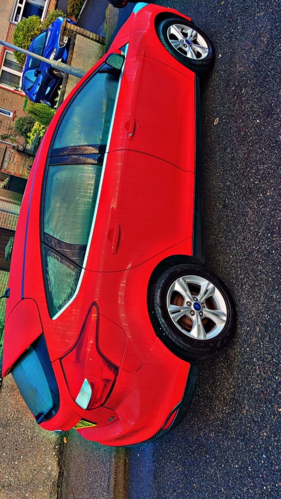 Ford, FOCUS, Hatchback, 2014, Manual, 998 (cc), 5 doors