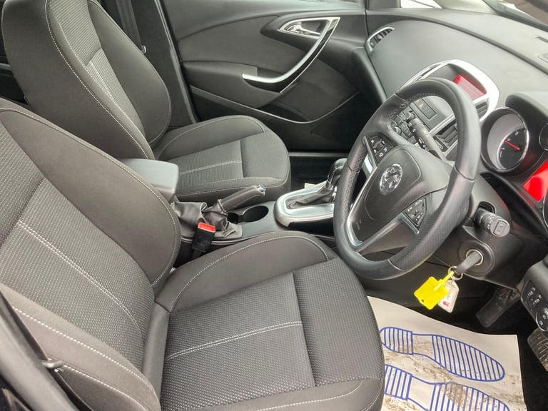 2014 Vauxhall Astra 1.6i 16V SRi 5dr Auto HATCHBACK PETROL Automatic