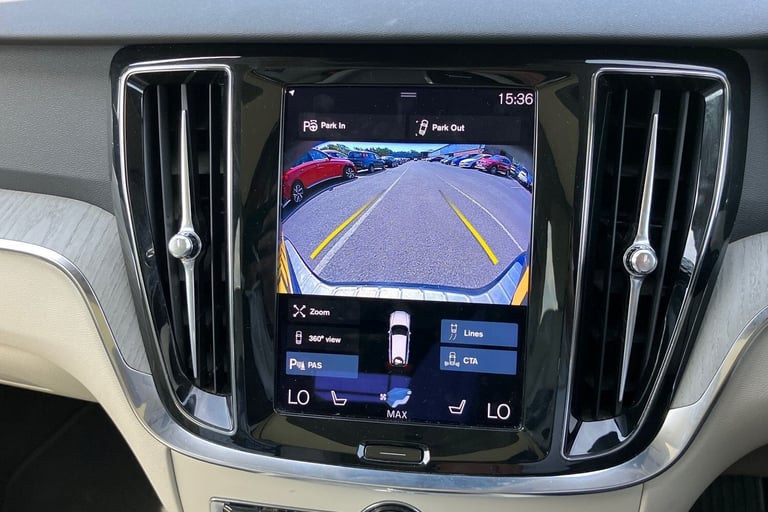 2021 Volvo V60 2.0 B5P Cross Country 5dr AWD Auto Estate Hybrid Automatic