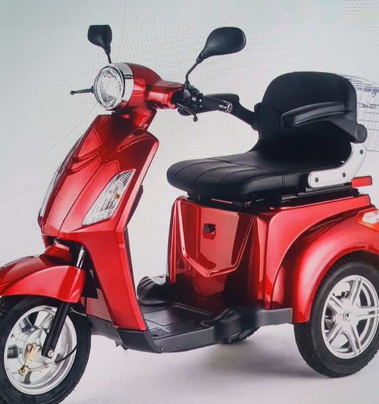 image for Large veleco mobility scooter excellent condition 
