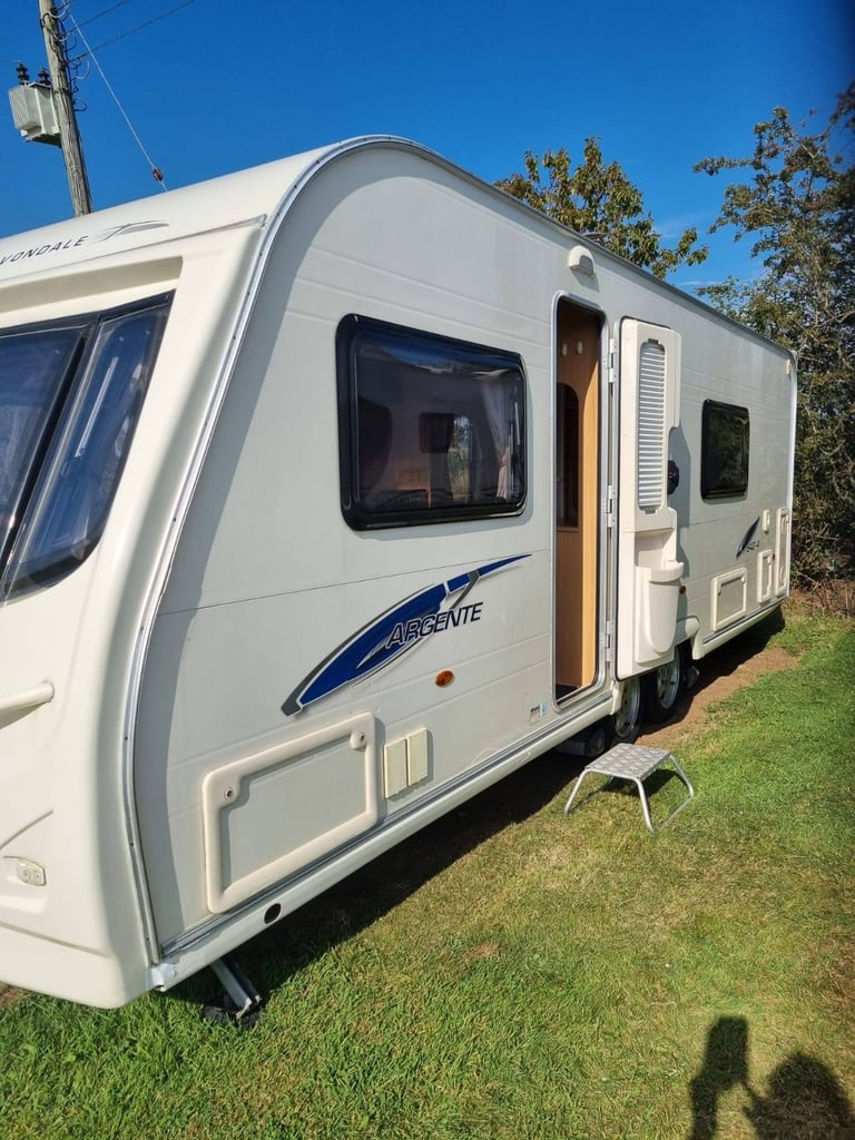 Avondale Argente 642-4 fixed bed 4 motor movers  