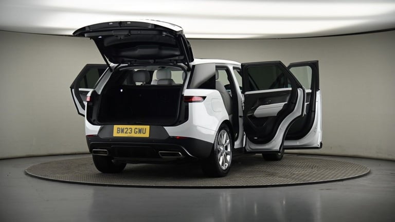 2023 Land Rover Range Rover Sport 3.0 P440e 38.2kWh SE SUV 5dr Petrol Plug-in Hybrid Auto 4WD Eur...