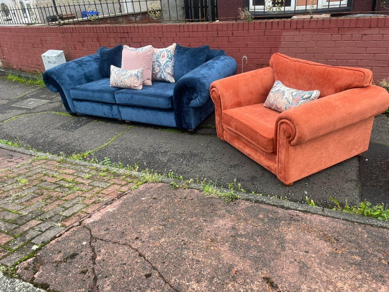 image for Big 2 seater and chair and a half in a velver fabric new condition £599