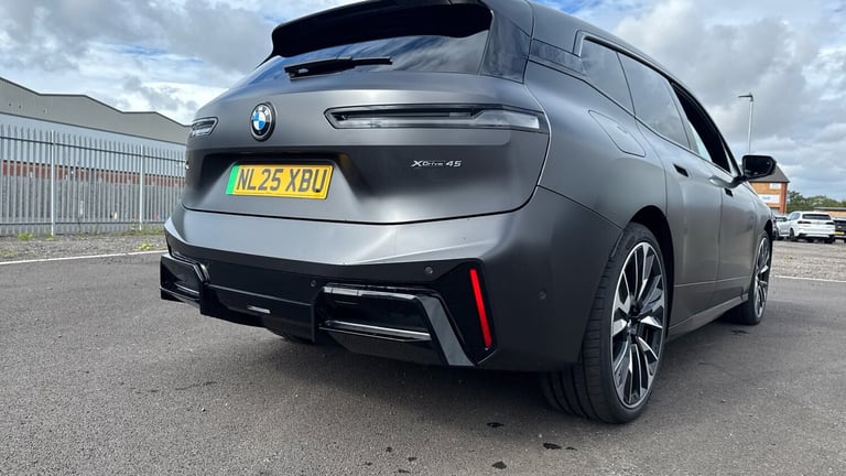 2025 BMW iX 300kW xDrive45 M Sport 101kWh 5dr Auto Electric Estate Estate Electric Automatic