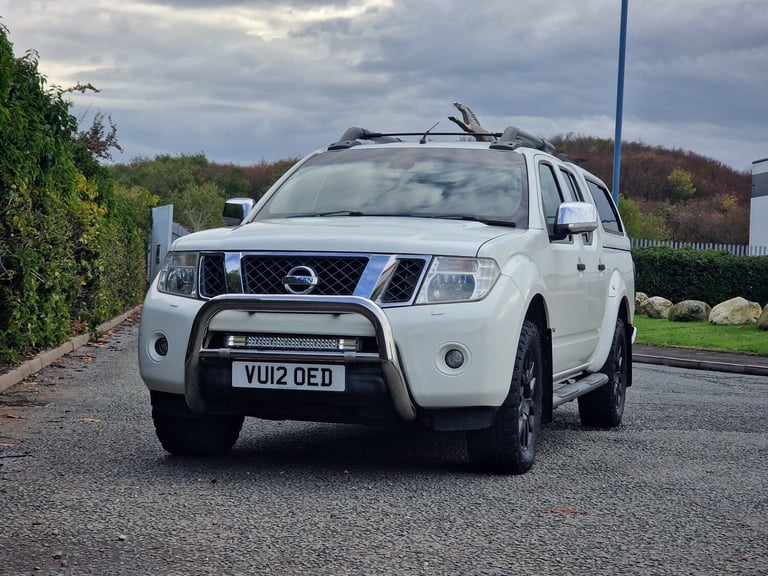 2012 Nissan Navara Double Cab Pick Up Outlaw 3.0dCi V6 231 4WD Auto PICK UP Diesel Automatic