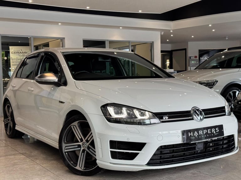 image for 2015 Volkswagen Golf TSI BlueMotion Tech R Hatchback 2.0 Manual Petrol HATCHBACK Petrol Manual