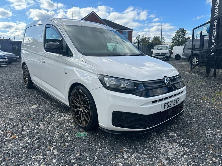 Volkswagen Caddy Wolfsburg Sport Edition - Commerce Plus