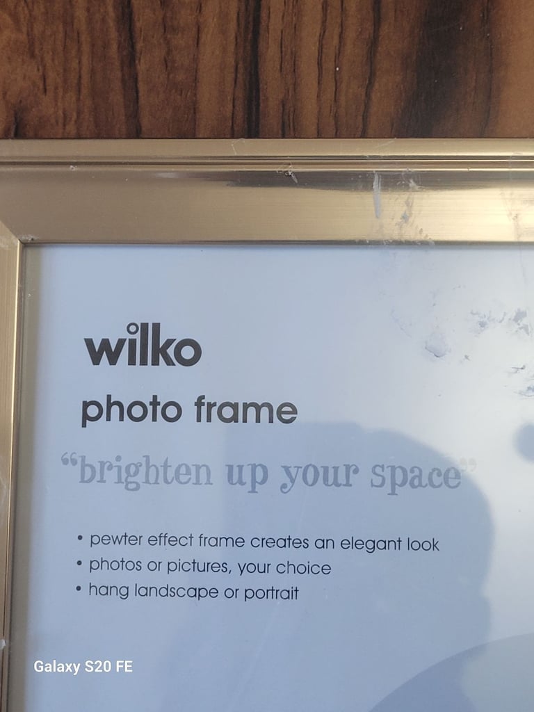 Wilko 10x8" (25x20cm) Pewter Effect Photo Frame - Hang Landscape or Portrait