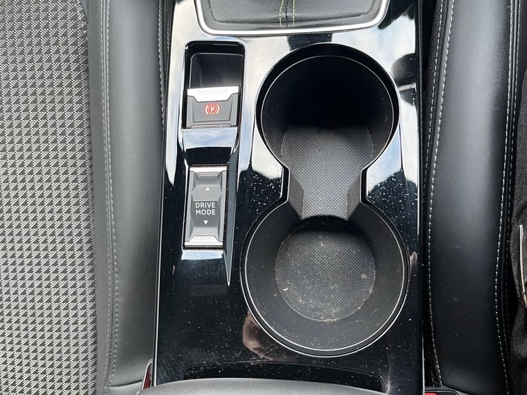 2022 Peugeot 2008 1.2 PureTech GT SUV 5dr Petrol Manual Euro 6 (s/s) (130 ps) HATCHBACK Petrol Ma...