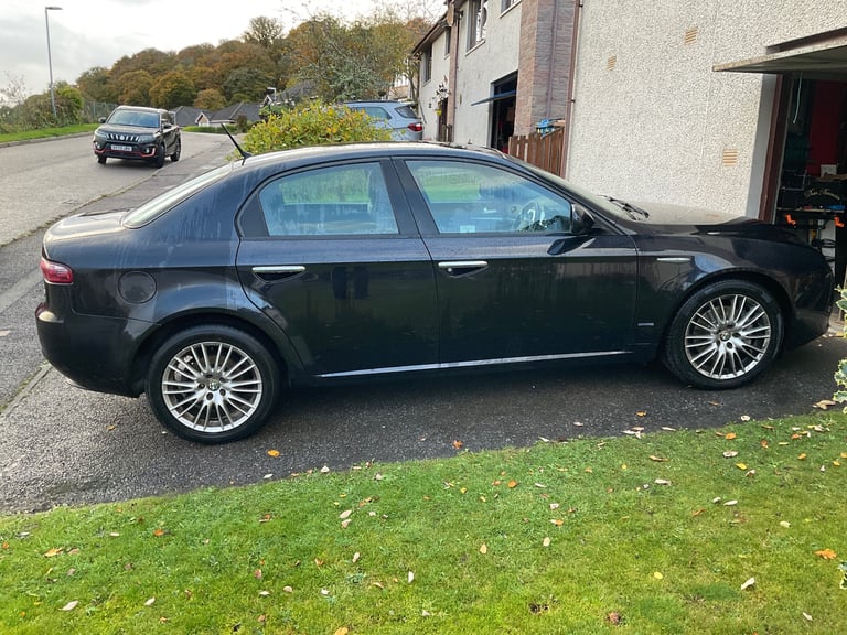 Alfa Romeo, 159, Saloon, 2009, Manual, 1956 (cc), 170 bhp, 4 doors