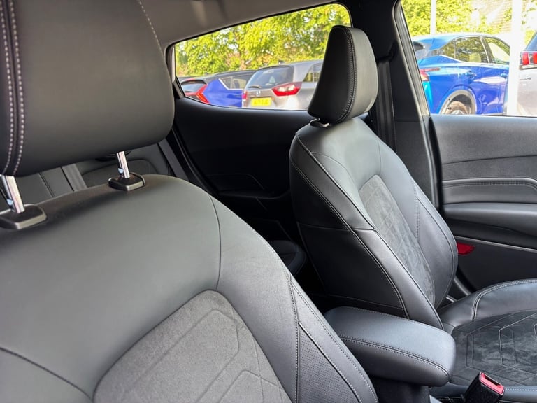 2022 Ford Fiesta 1.0 EcoBoost Hbd mHEV 125 Titanium Vignale 5dr Hatchback Petrol Manual