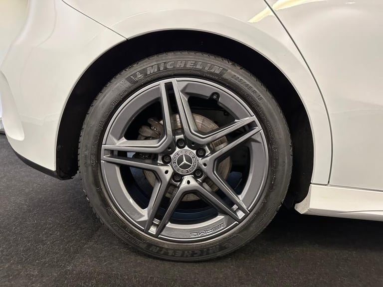2020 Mercedes-Benz A-Class 1.3 A200 AMG Line Hatchback 5dr Petrol Manual Euro 6 (s/s) (163 ps) Ma...