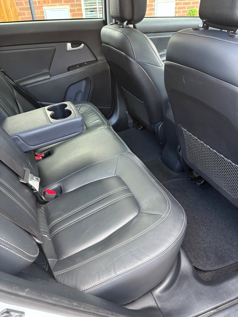 Kia, SPORTAGE, Estate, 2016, Manual, 1685 (cc), 5 doors