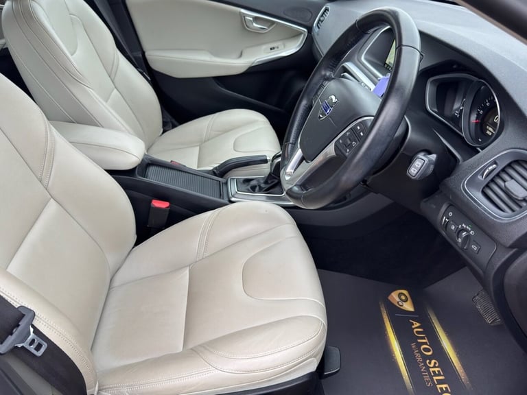 2016 Volvo V40 T3 [152] SE Lux Nav 5dr Geartronic HATCHBACK PETROL Automatic