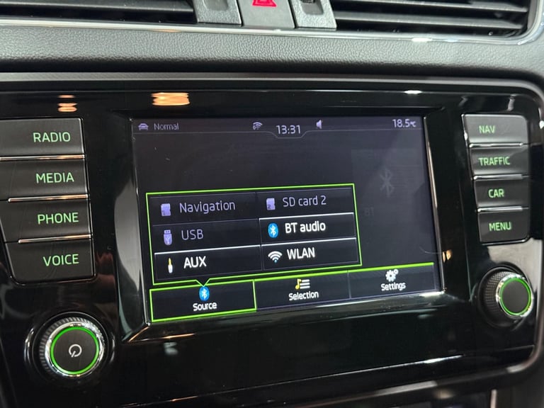 2017 Skoda Octavia 2.0 TDI Scout Estate 5dr Diesel Manual 4WD Euro 6 (s/s) (150 ps) ESTATE Diesel...
