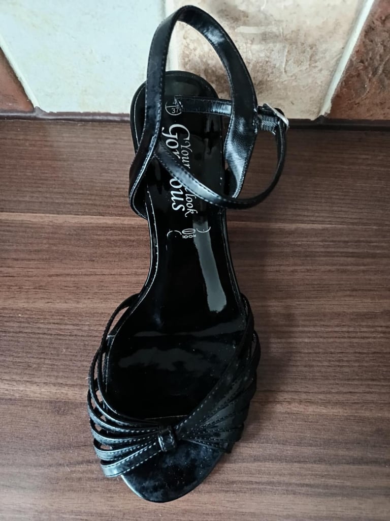 New Look women's going out heel shoes black size 4