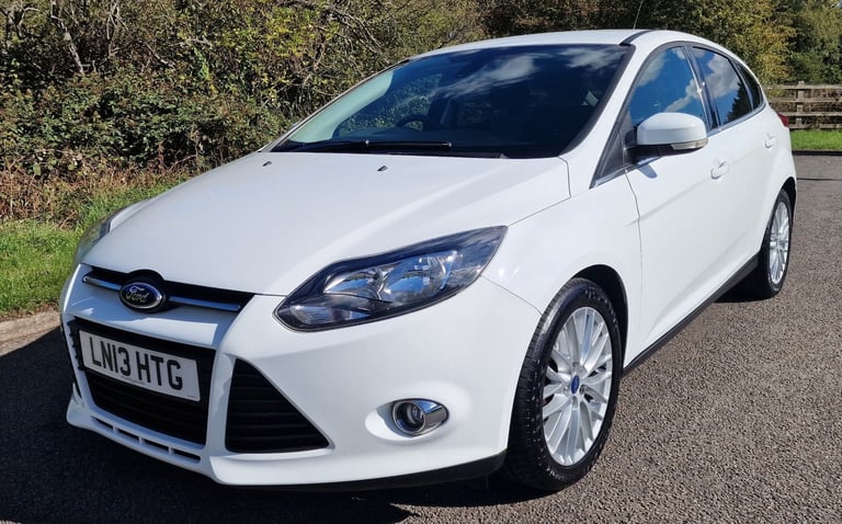 2013 Ford Focus 1.0 125 EcoBoost Zetec 5dr HATCHBACK Petrol Manual