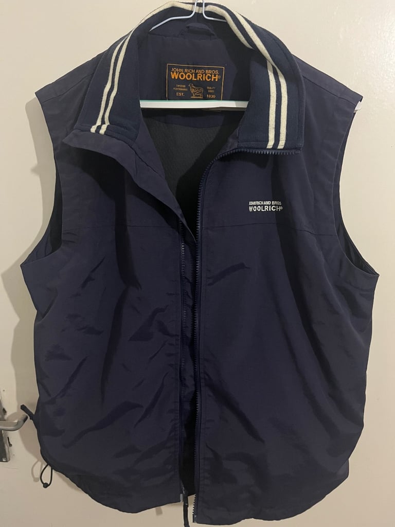 image for Woolrich blu vest L