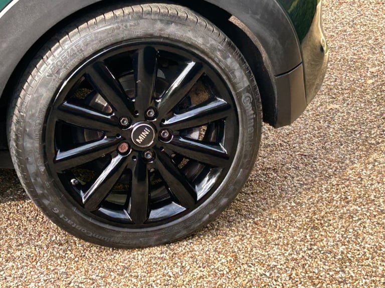 2014 MINI Hatch 2.0 Cooper S Hatchback 3dr Petrol Manual Euro 6 (s/s) (192 ps) Hatchback Petrol M...