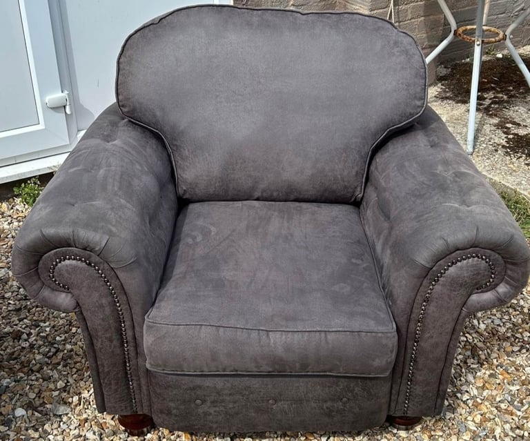 image for Armchair Saxon sofa company-delivery