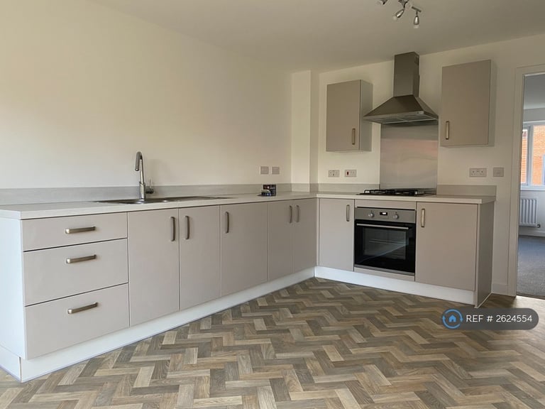 3 bedroom house in Moss Hey Dr, Manchester, M23 (3 bed) (#2624554)