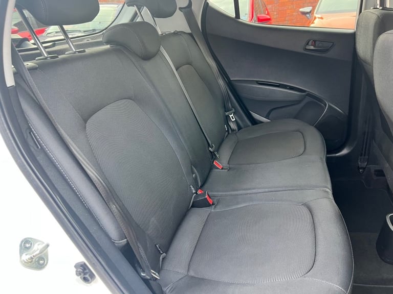 2019 Hyundai i10 1.0 Play 5dr HATCHBACK PETROL Manual