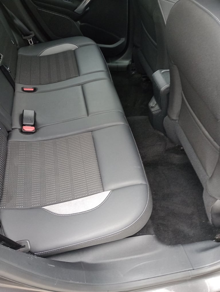 Peugeot, 2008, Hatchback, 2017, Manual, 1199 (cc), 5 doors