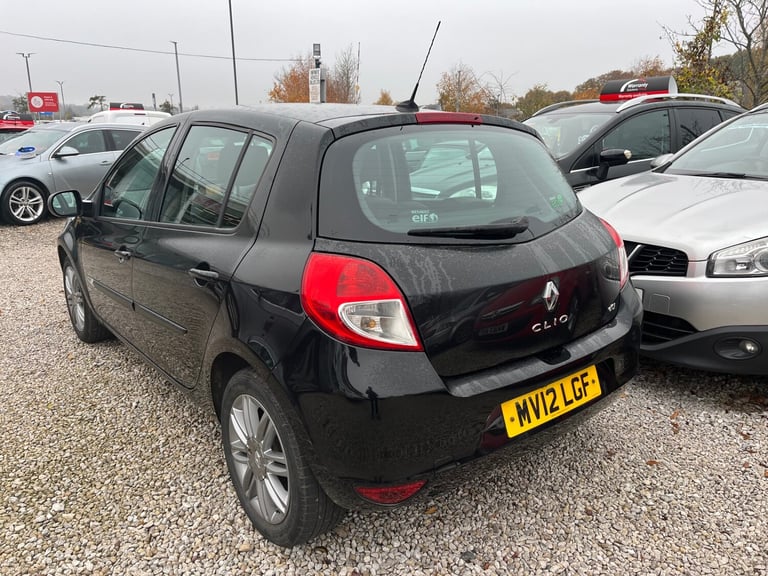 2012 Renault Clio 1.5 dCi 88 Dynamique TomTom 5dr HATCHBACK Diesel Manual