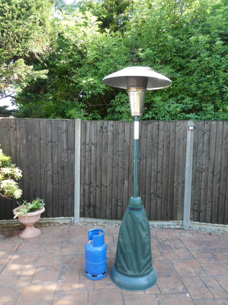 patio heater with gas bottle